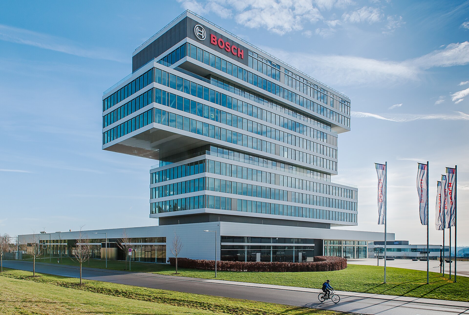 Imagem de referência relacionada a Robert Bosch GmbH, item descrito como empresa alemã de fabrico de peças para automóveis, electrodomésticos, etc