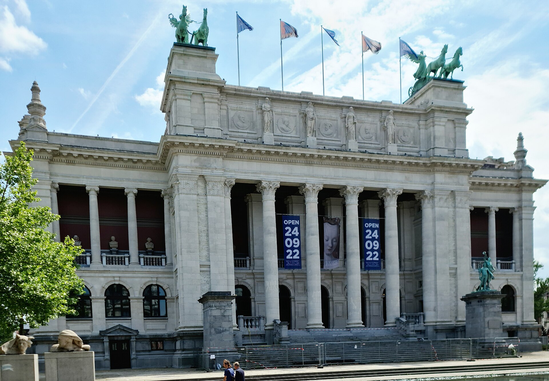 Imagem de referência de Museu Real de Belas Artes de Antuérpia, descrito nos dados abertos como museu de arte em Antuérpia