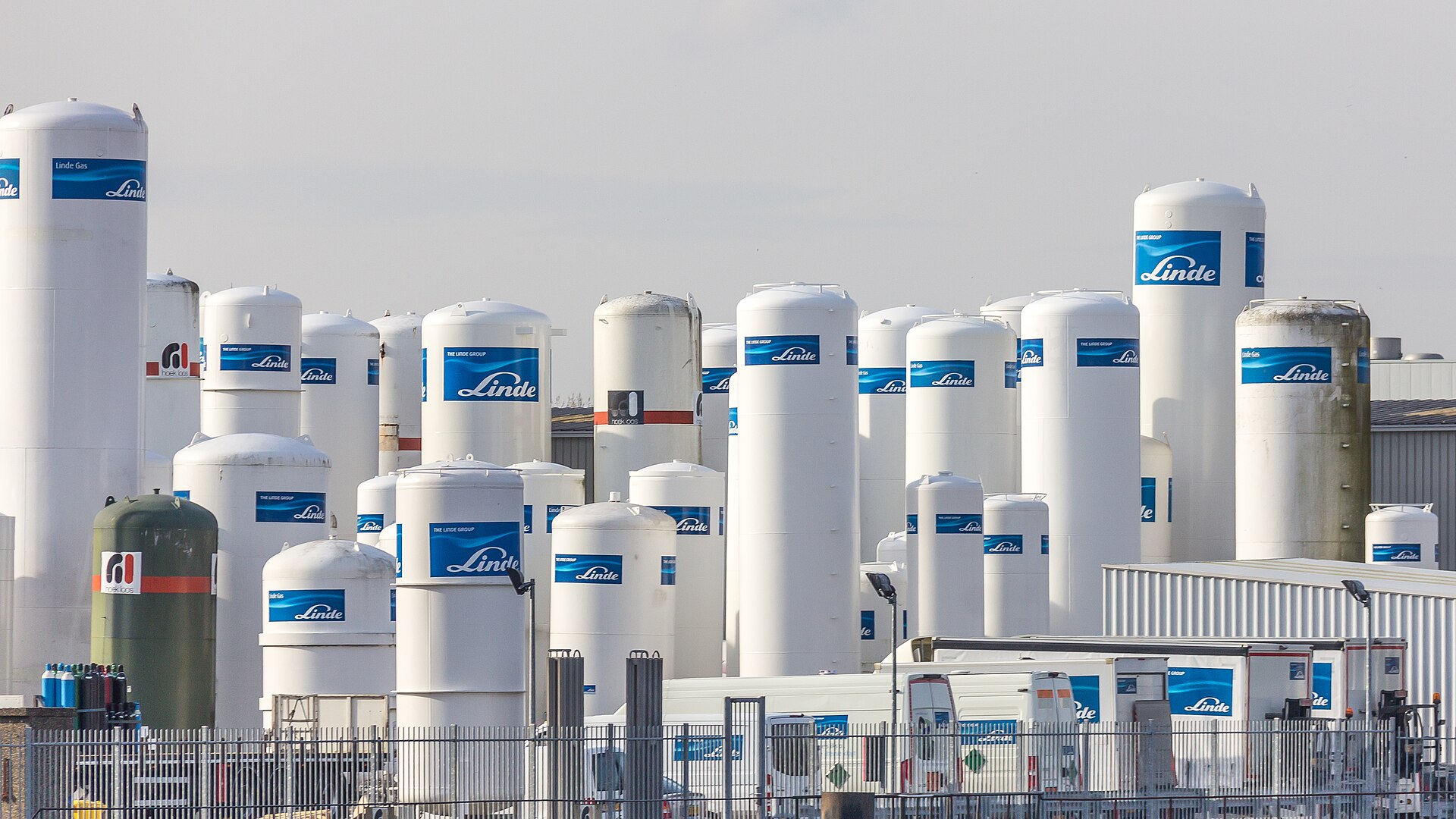 Imagem de referência relacionada a Linde Group, item descrito como multinacional de engenharia e gases industriais