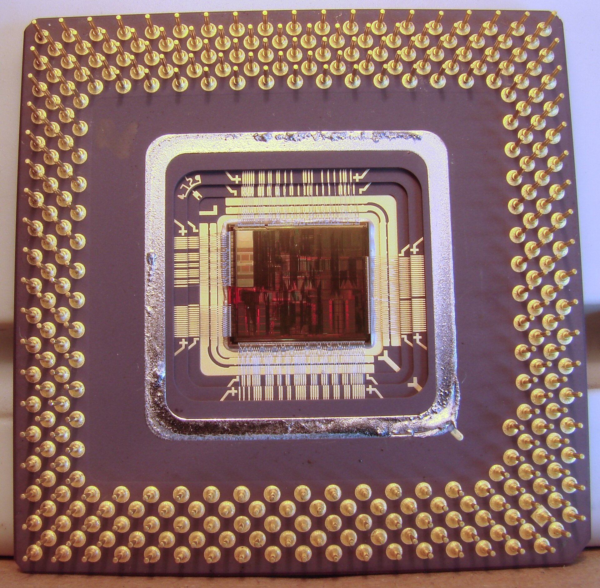 Imagem de referência relacionada a Pentium MMX, item descrito como registro de referência sobre Pentium MMX, organizado a partir de dados estruturados abertos
