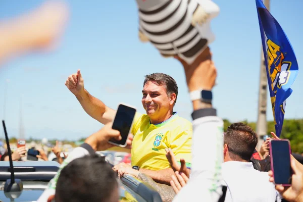 Diz-me com quem andas ou voas, e eu te direi o que és