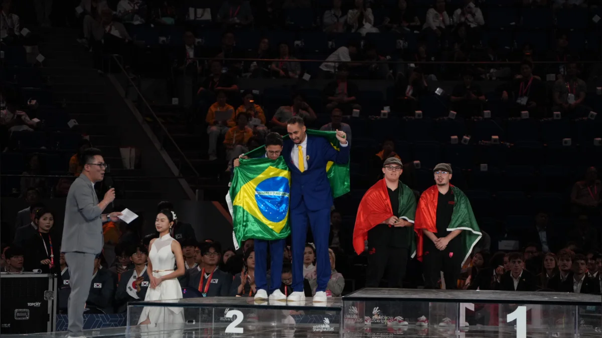Brasil conquista oito medalhas na maior competição de educação do mundo