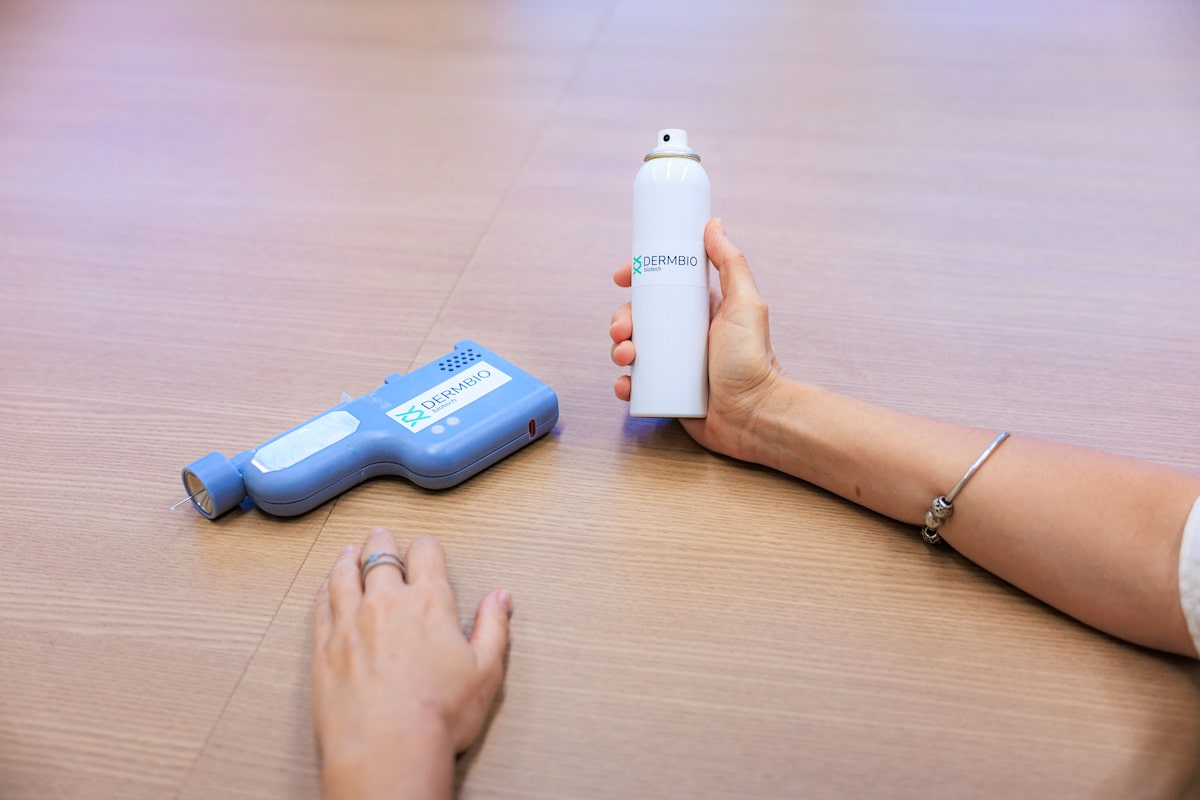 Curativo líquido desenvolvido por brasileiros pode acelerar cicatrização de feridas em até 50%