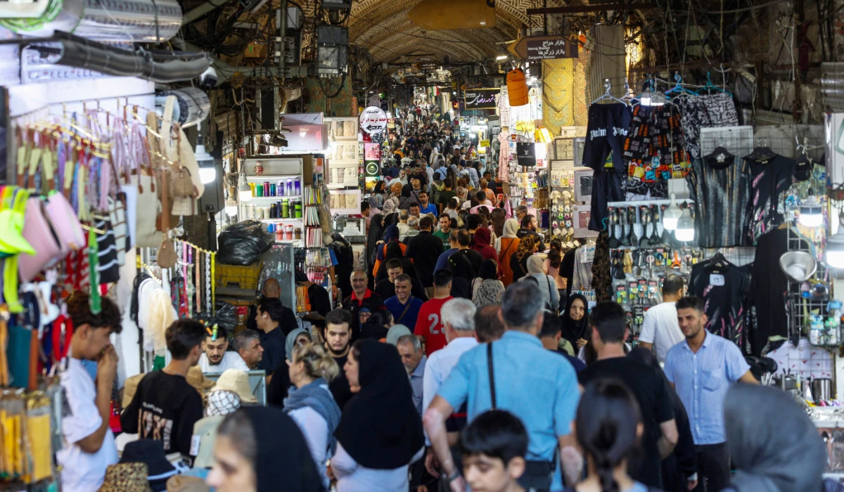 Incêndios eclodem em vila palestina após forças israelenses lançarem gás lacrimogêneo, dizem autoridades