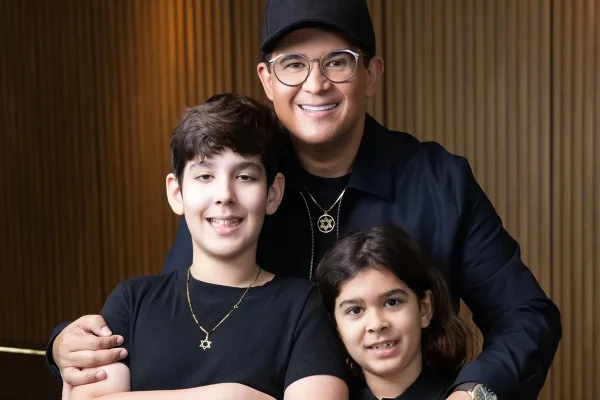 “Sempre no coração”, diz filho caçula de Bruno Avelar em despedida