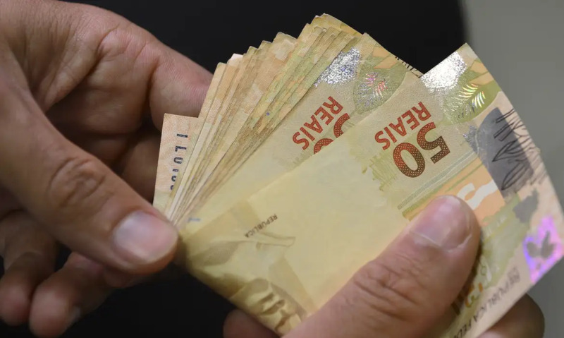 Servidores do Estado recebem salários a partir desta terça-feira; veja calendário completo