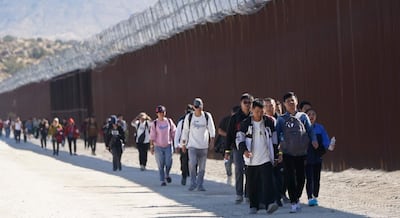 Los destinos de 4,5 millones de migrantes tras cruzar la frontera de Estados Unidos