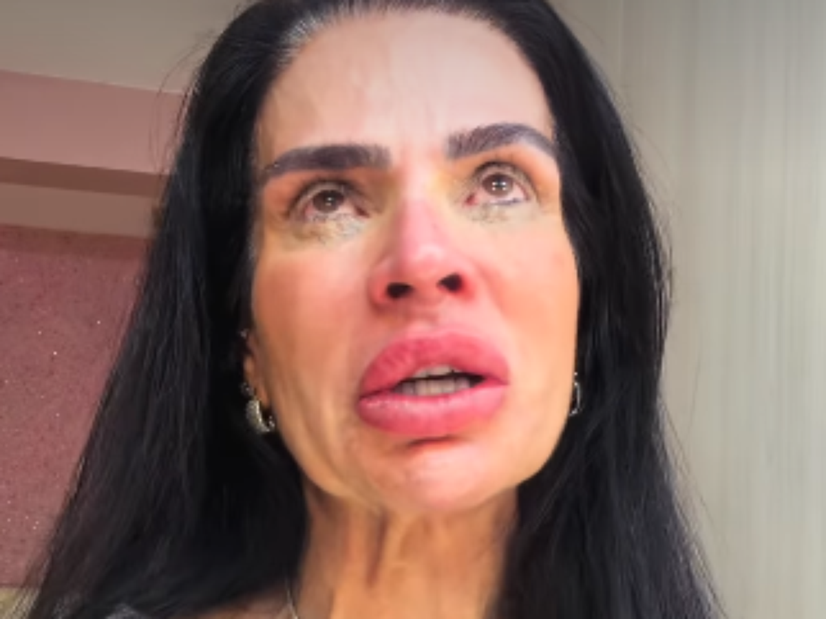 'A Fazenda': Solange Gomes chora com eliminação da filha e chama Fran Grossi de 'maldita'