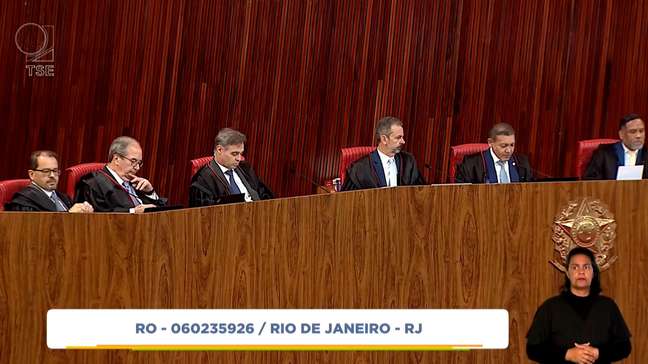 Douglas Ruas é declarado novo governador do Rio de Janeiro