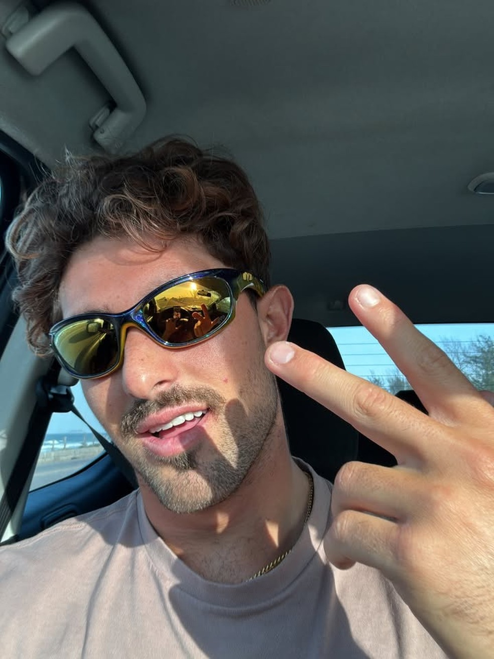 Representante do Brasil nas Olimpíadas e irmão de ex-BBB: quem é o surfista apontado como affair de Paolla Oliveira?