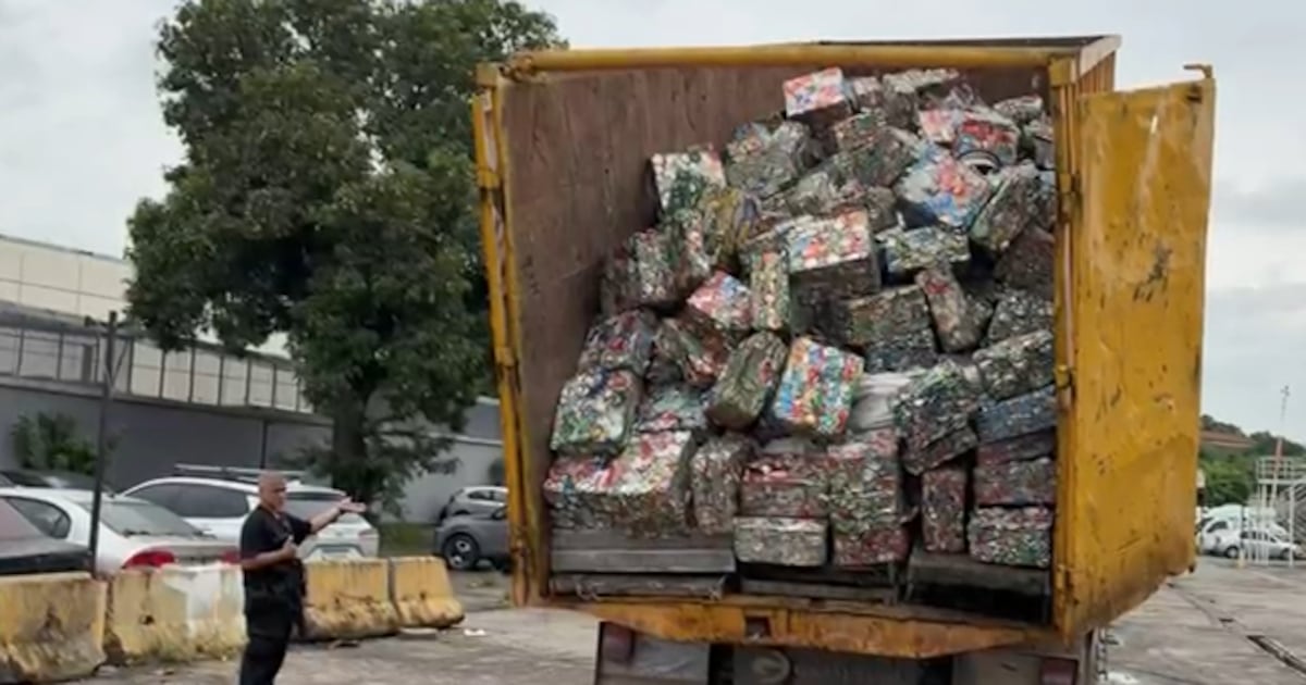 Polícia apreende quase duas toneladas de cobre e prende dois suspeitos na Via Dutra, no Rio