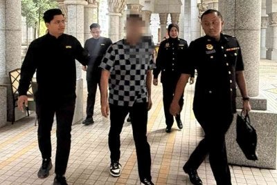 Dua tokoh korporat disiasat SPRM bagi membantu siasatan kes urusan pelaburan kira-kira RM10 juta. Foto SPRM