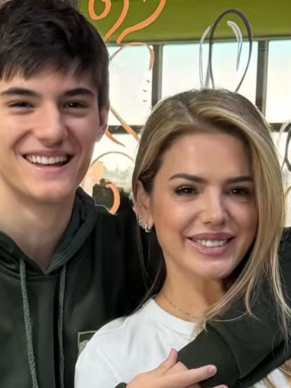 Mari Alexandre publica foto rara de Záion, seu filho com Fábio Jr: 'Menino cresceu'