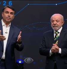 O confronto entre Flávio Bolsonaro (PL) e Lula (PT) fez a Band vencer a Globo, como também ocorreu em 2022, no debate entre o petista e Jair Bolsonaro (PL) Foto: Reprodução