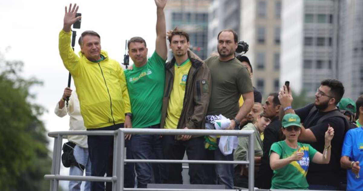 Derrota de Flávio vai além da política para o bolsonarismo? Especialistas opinam