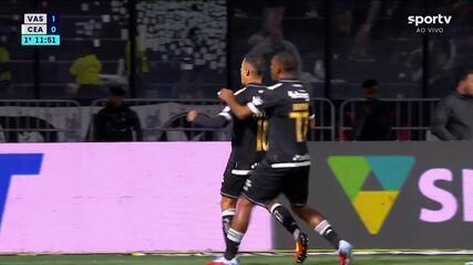 Aos 11 min do 1º tempo - gol de falta de Coutinho do Vasco contra o Ceará
