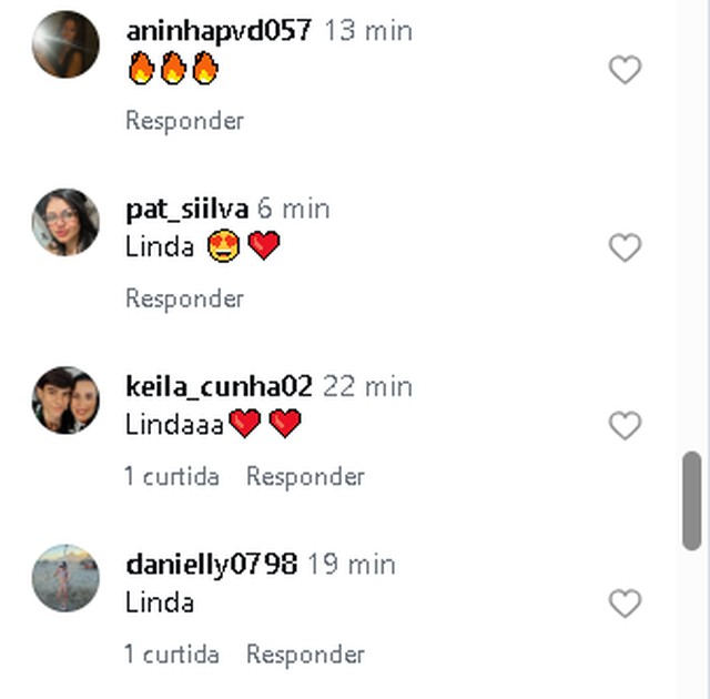 Nanda Costta posa com look transparente e fendado para estreia e arranca elogios: 'Maravilhosa'