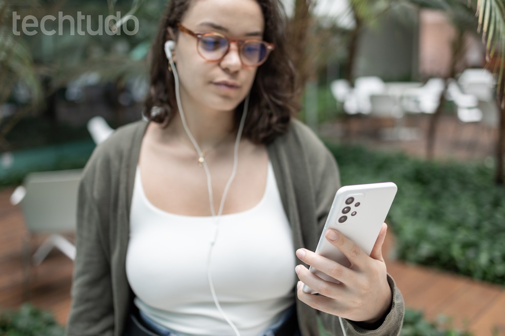 Celular prejudica a memória? Especialistas explicam o que diz a ciência