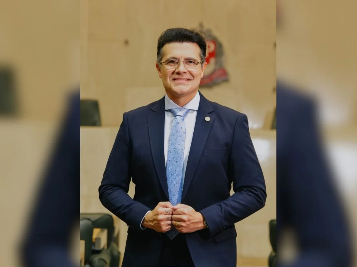 Polícia aguarda Justiça para investigar deputado que deu tiro em balada