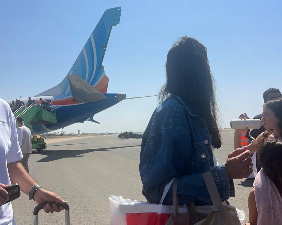 O copiloto da Flydubai usou um machado de emergência para atacar o capitão, diz a EAU