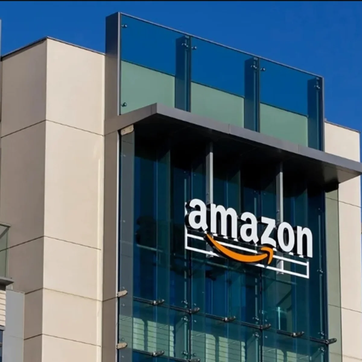 Justiça proíbe Amazon de manter funcionários em pé por até 12 horas