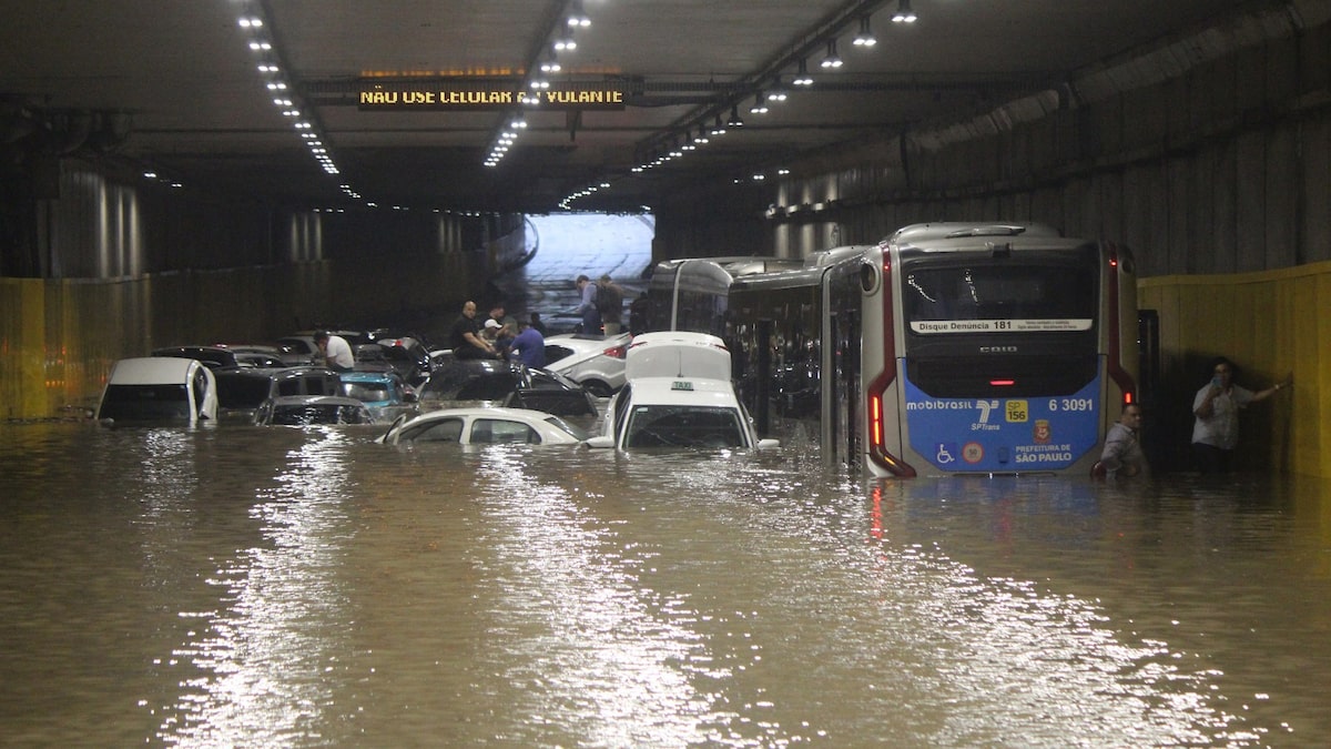 Anhangabaú registrou em 40 min de chuva o esperado para 11 dias, diz Prefeitura após caos em SP