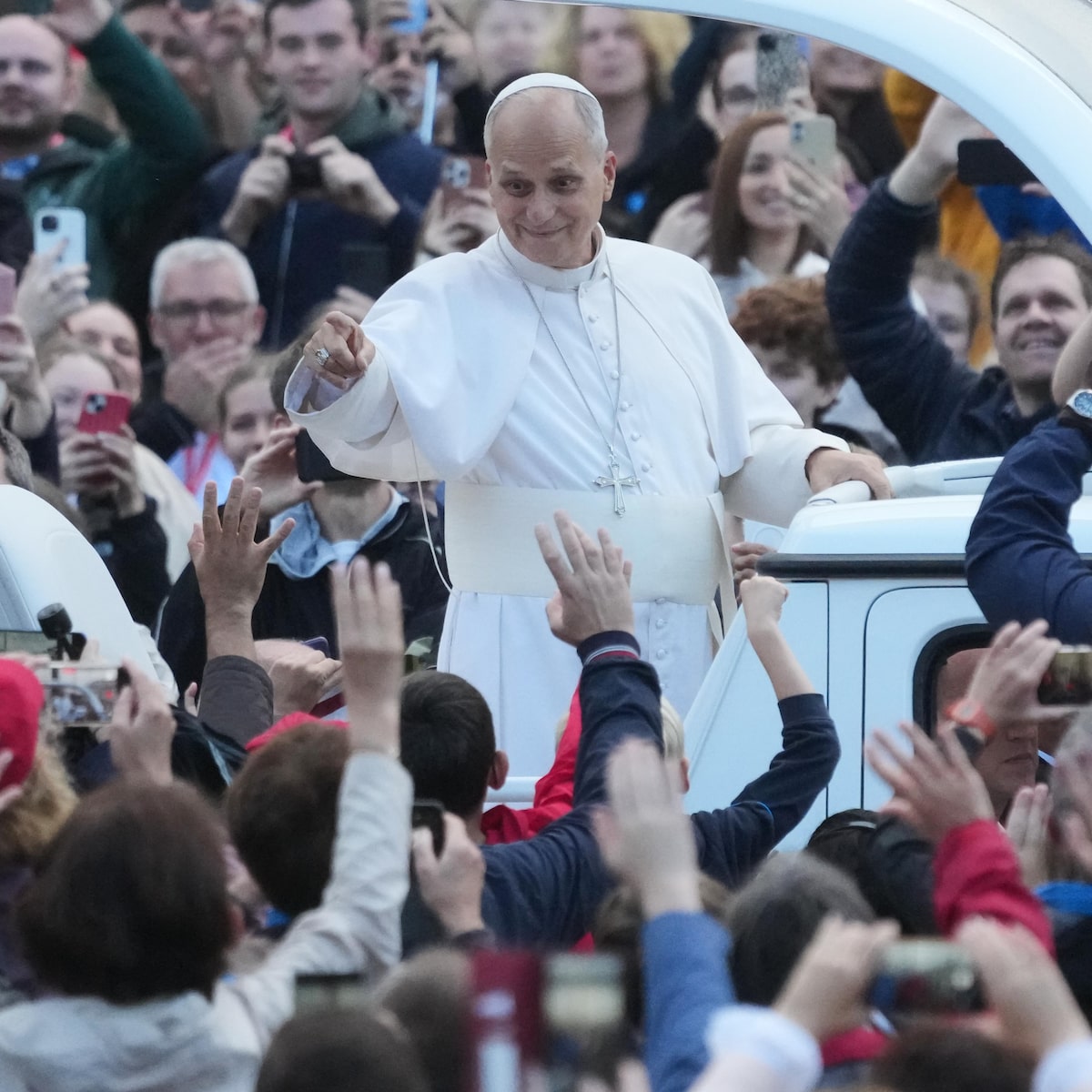 Câncer do papa Leão XIV estava localizado e não exigirá nenhum tratamento adicional, diz Vaticano